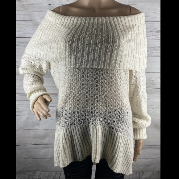 Apt. 9 Sweater 💕 Off Shoulder - Picture 1 of 12